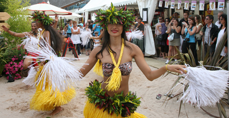 Les danseuses de Heiva i Tahiti et leurs danses sensuelles devraient faire un tabac ce soir auprès des spectateurs