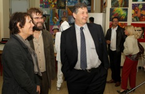 De gauche à droite Françoise Gautry, maire adjoint en charge de l'action culturelle et de l'éducation artistique, Jean-Maurice Souchaux, le responsable du CMAP et Philippe Nauche, député-maire