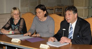 Le député-maire Philippe Nauche et Catherine Gabriel, maire adjoint en charge de la vie associative