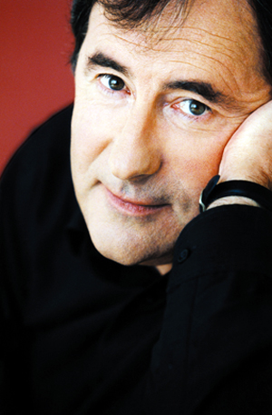 Christian Signol a sorti Pourquoi le ciel est bleu, aux éditions Albin Michel, en octobre 2009. Photo Catherine Cabrol