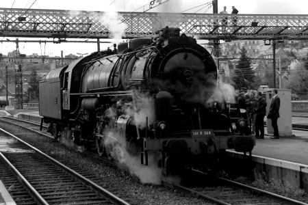 loco-vapeur. Photo Diarmid Courrèges