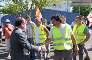 François Hollande rencontre les salariés de l'usine Deshors