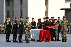 Honneurs funèbres militaires rendus au major Thibault Miloche
