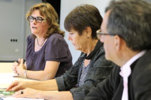 De gauche à droite, Colette Froidefont, chargée de programmation des Treize arches, Françoise Gautry, maire adjoint en charge des affaires culturelles et Jean-Paul Dumas, directeur de l'EPCC.