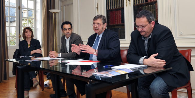 Lors de la conférence de presse: de gauche à droite, le docteur Dubois-Russier, Michel Da Cunha, Philippe Nauche, Nicolas Bidault 