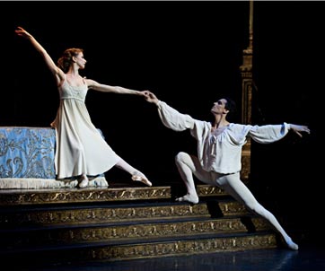 Ballet-Opera-national-Paris-Sasha-Waltz-romeo-Juliette. DR