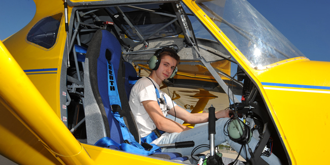 Raphaël Bousseyroux pilote ULM multiaxes